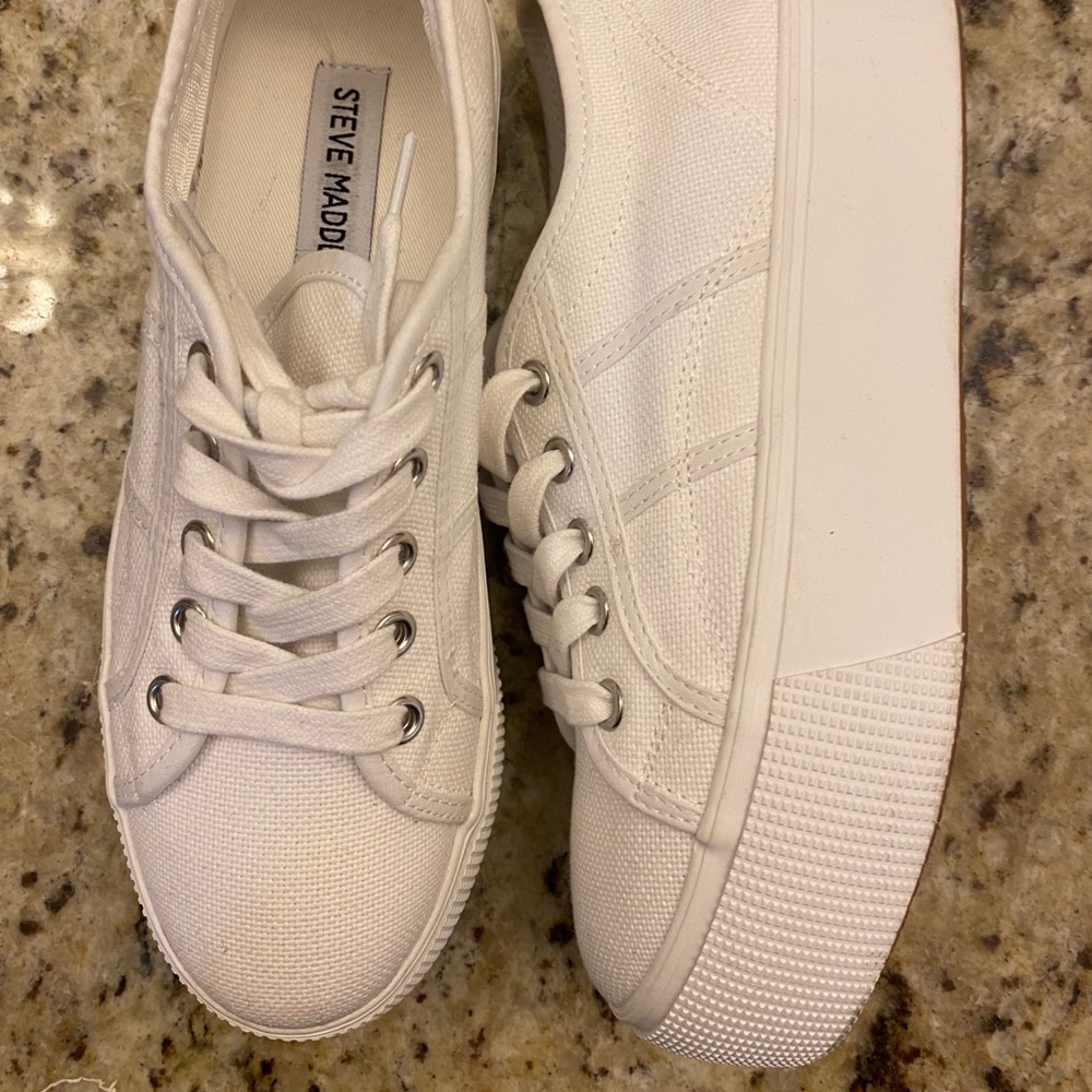 White platform sneakers